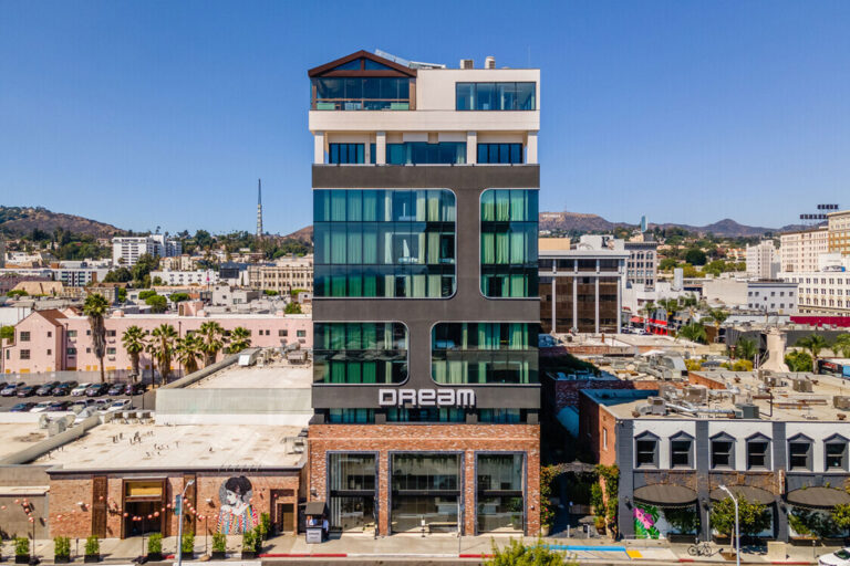 dream hotel hollywood 768x512