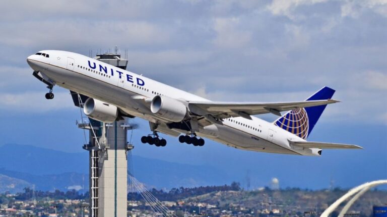United-airlin