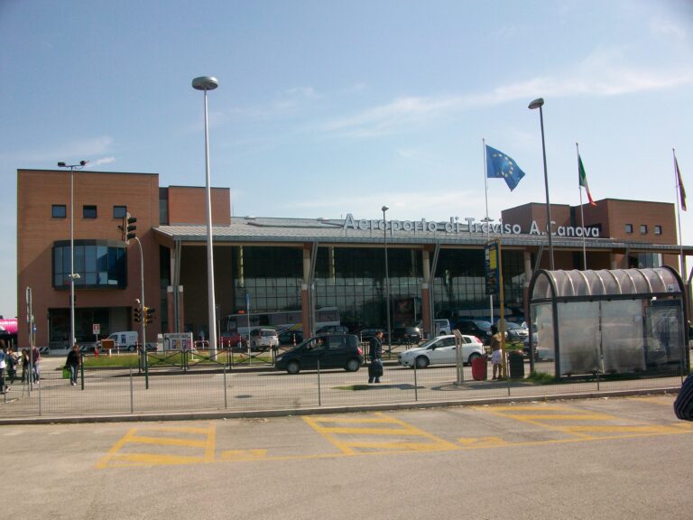 Di MarcoS31 di Wikipedia in italiano - Trasferito da it.wikipedia su Commons., Pubblico dominio, https://commons.wikimedia.org/w/index.php?curid=10379678