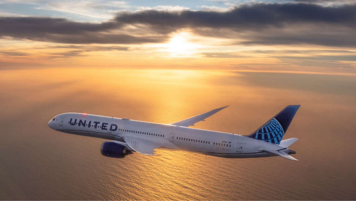 united-airlines-boeing-787