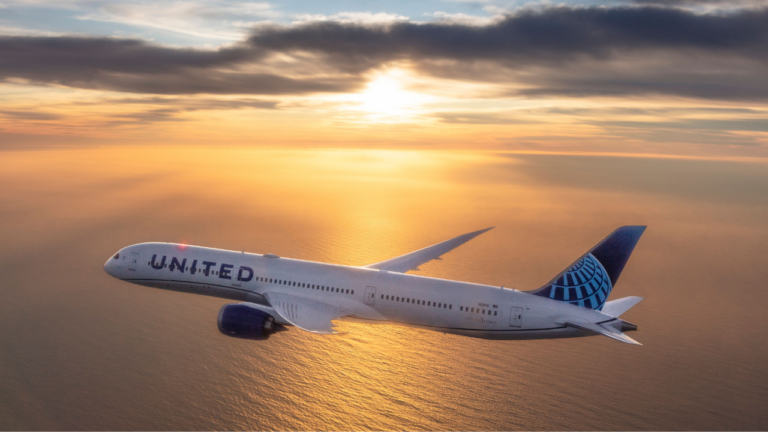 united-airlines-boeing-787