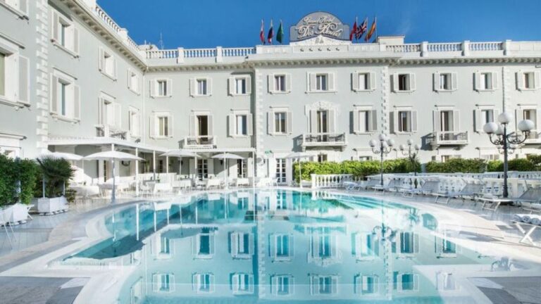 Hotel Des Bains 1 768x432