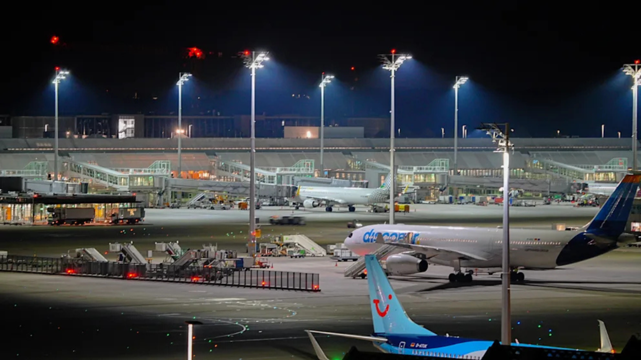 Aeroporto Monaco chiuso per Droni