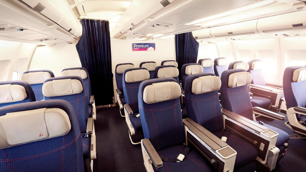 Brussels Airlines punta sulla Premium Economy nuove stoviglie, più scelta nei pasti e servizio potenziato (1)