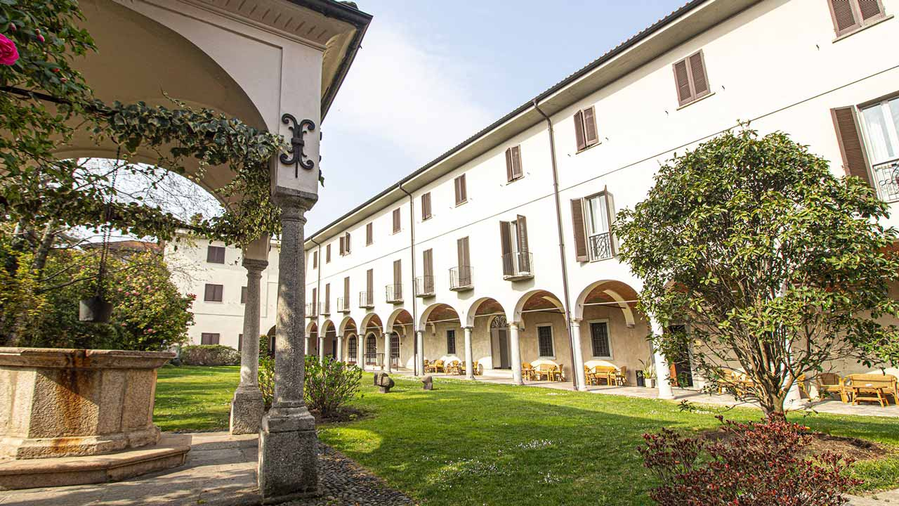 Chiostro Congress Hotel & Restaurant di Verbania