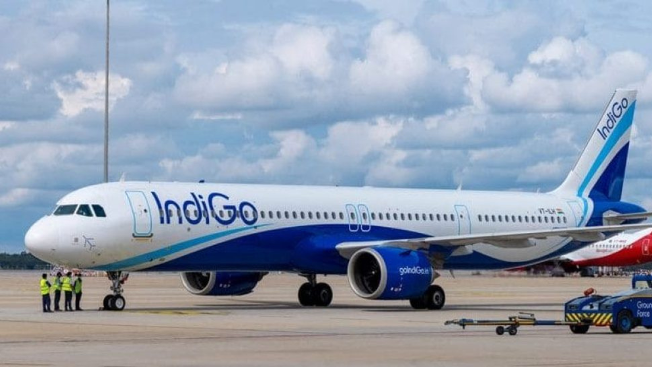 Indigo aerei a terra