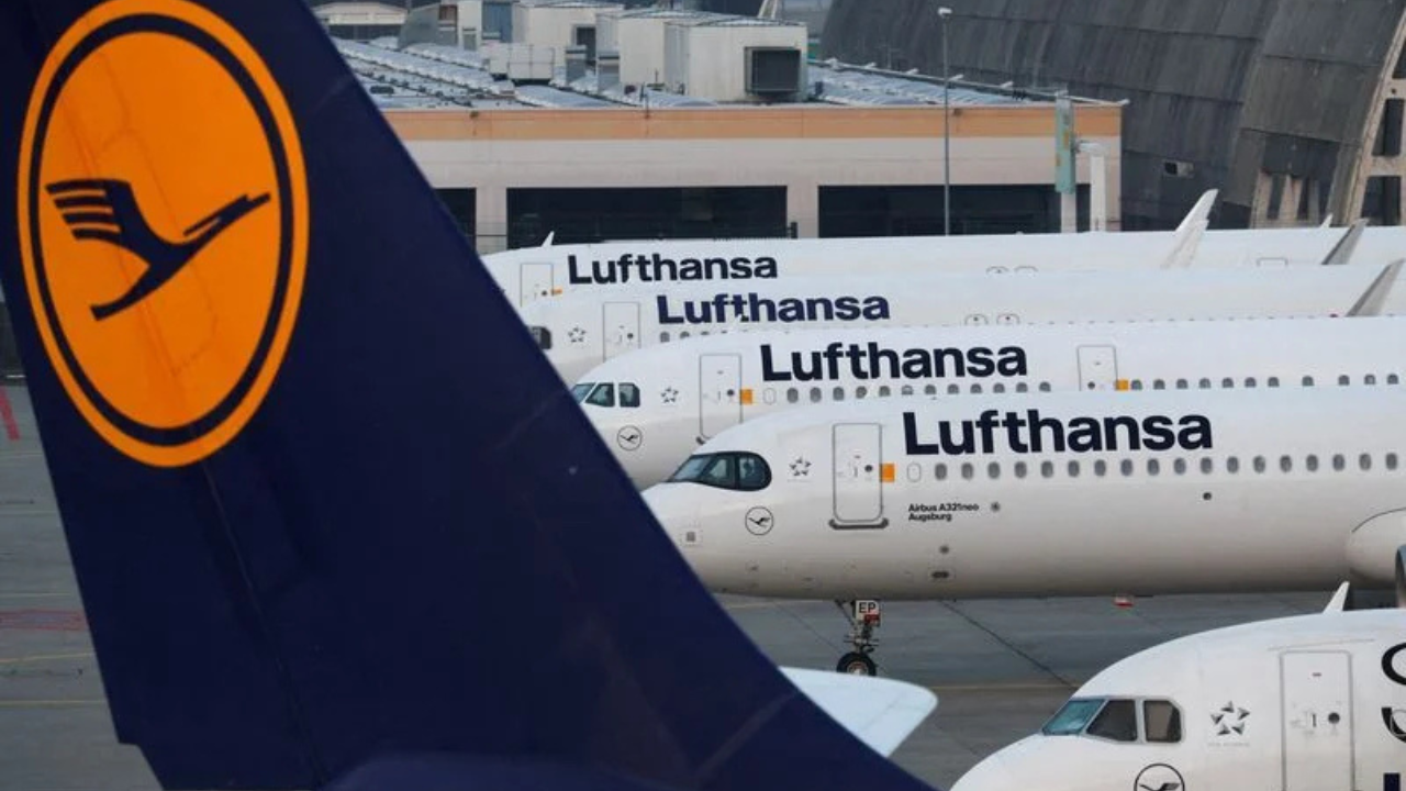 Lufthansa evita lo spazio aereo di Iran e Iraq e sospende i voli notturni su Tel Aviv