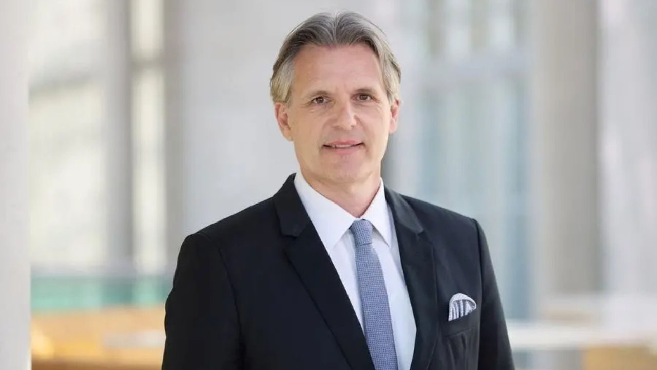 Luis Monreal, Director Sales Middle East Lufthansa Group Airlines