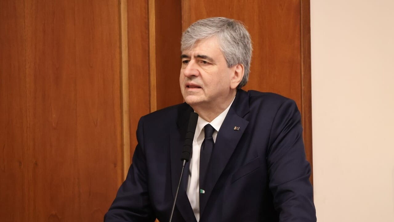 Ministro Turismo Mazzi