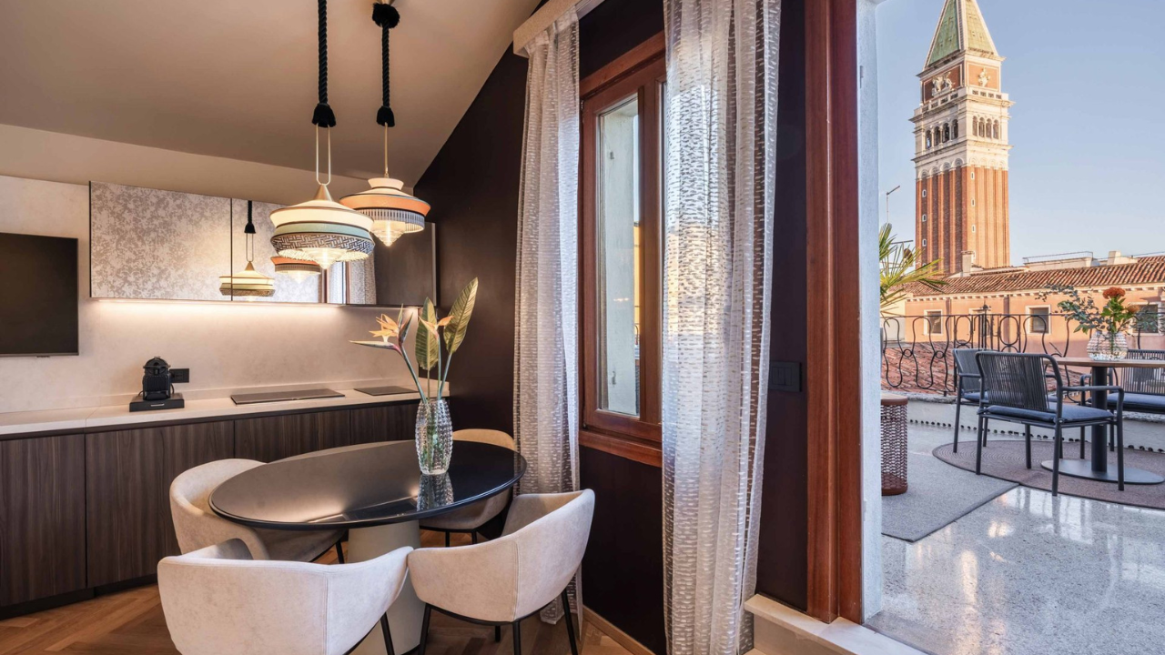 Pacini Group raddoppia a Venezia con Palazzo Rota sei luxury apartment con vista su San Marco (1) Pacini Group raddoppia a Venezia con Palazzo Rota sei luxury apartment con vista su San Marco (1)