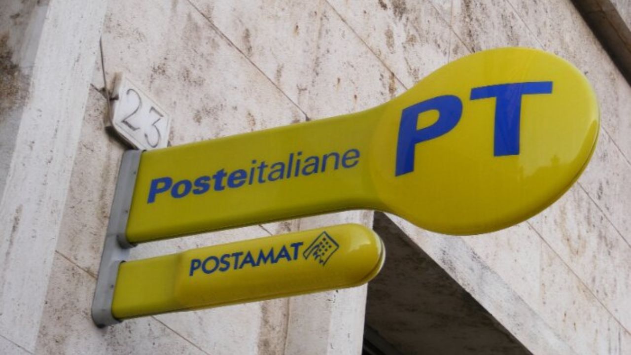 Passaporto alle Poste