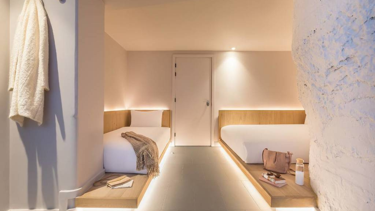 Zedwell Tottenham Court Road (1)