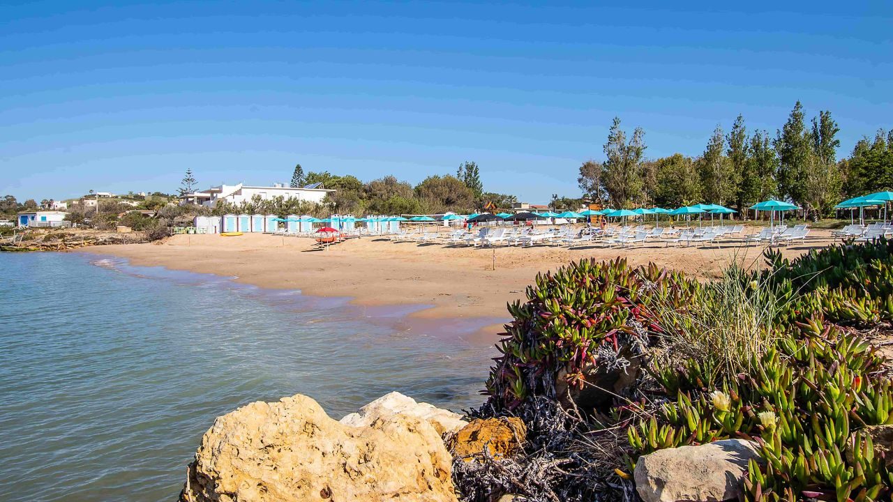 le-dune-resort-sicilia-bwh-hotels-spiaggia